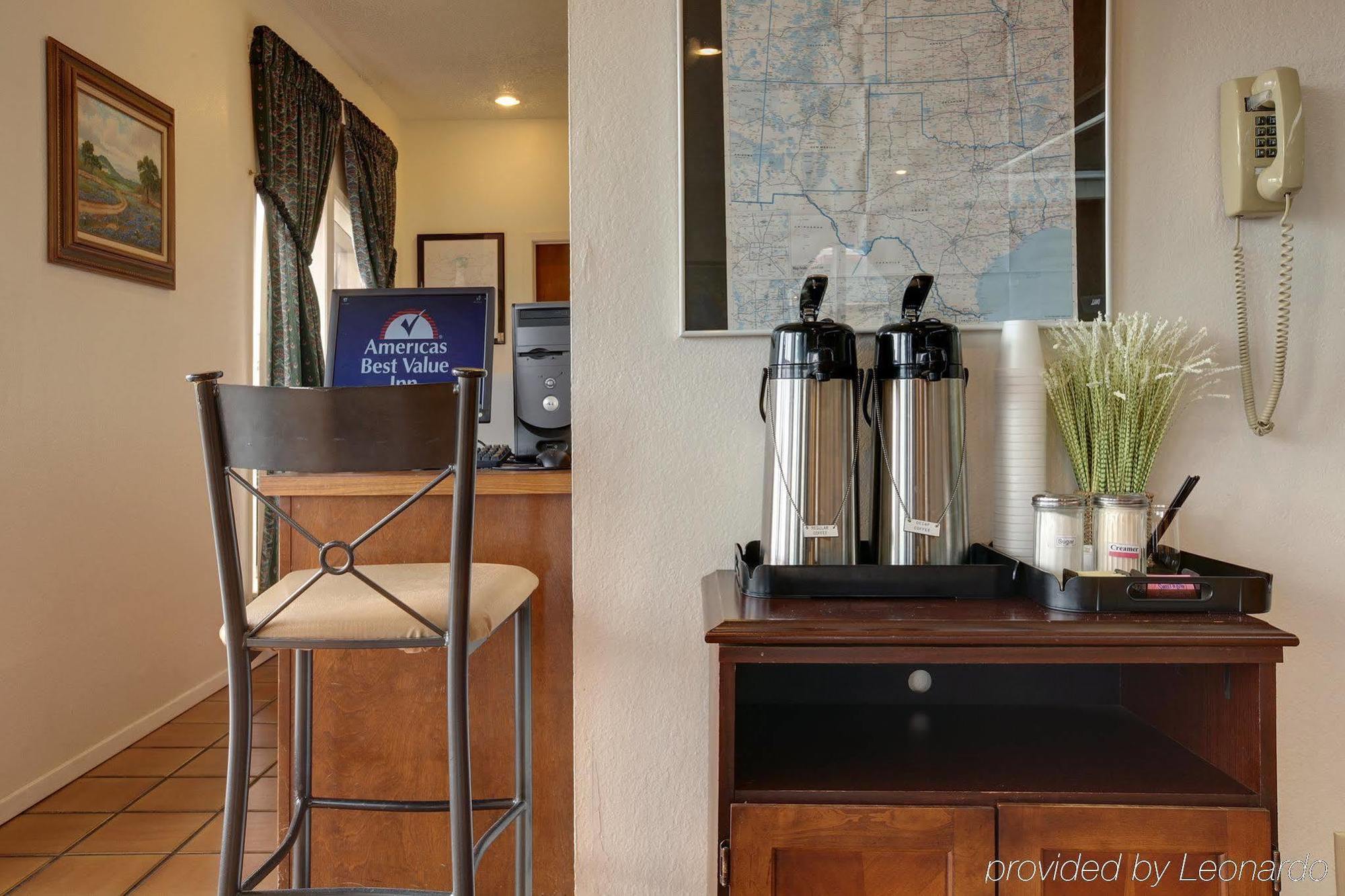 Americas Best Value Inn Пэрис Экстерьер фото