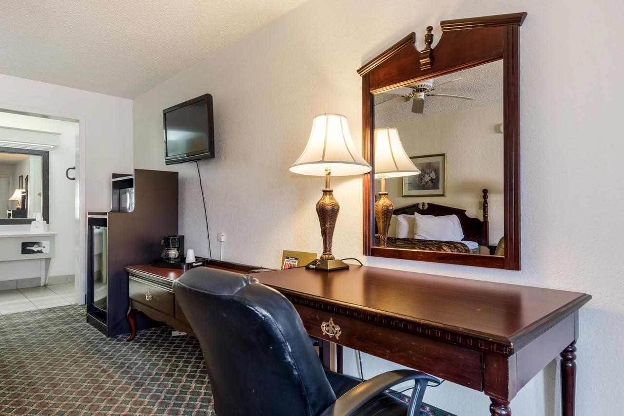Americas Best Value Inn Пэрис Экстерьер фото
