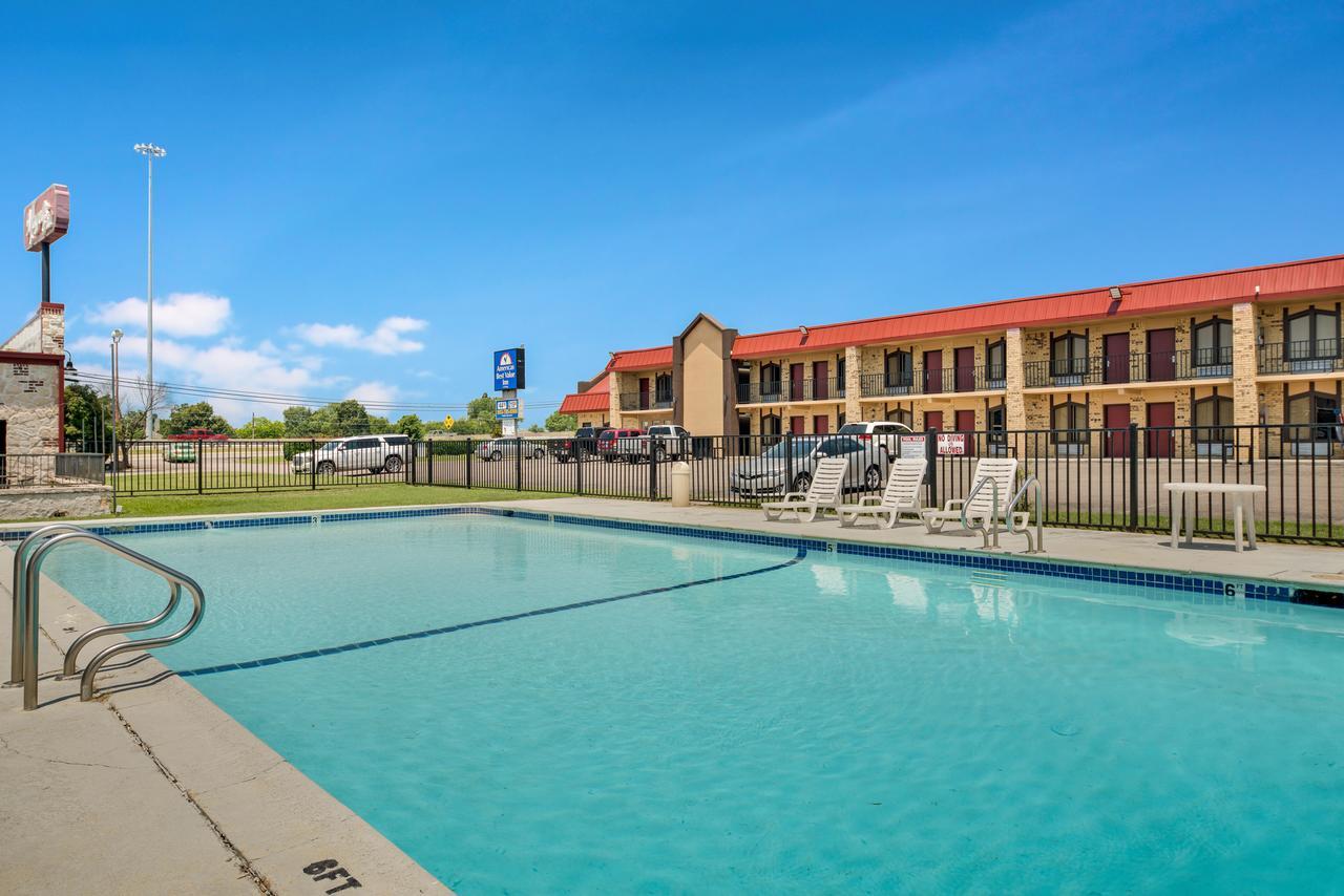 Americas Best Value Inn Пэрис Экстерьер фото